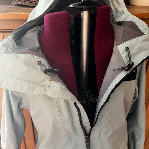 The North Face Women's Tanager Anorak Ski Jacket - Picture 4 of 11